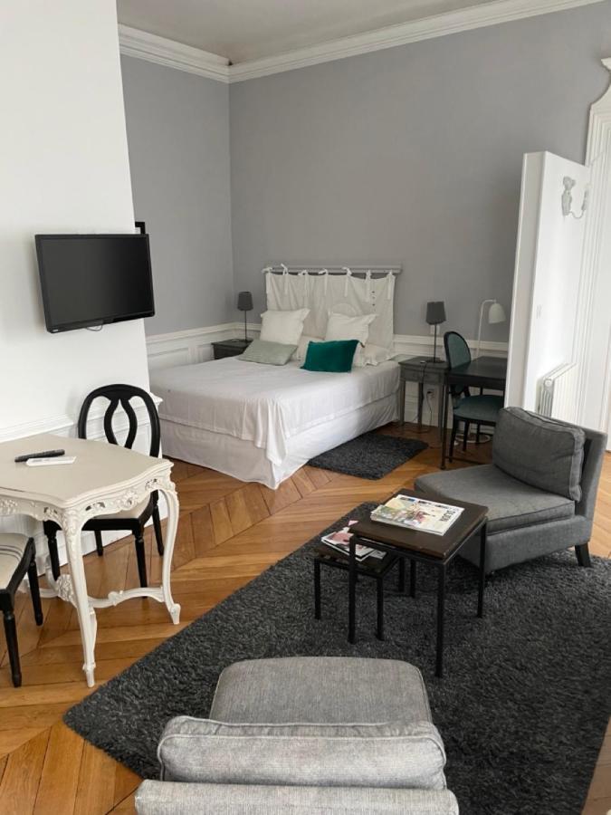 La Maison Des Courtines Бон Екстериор снимка